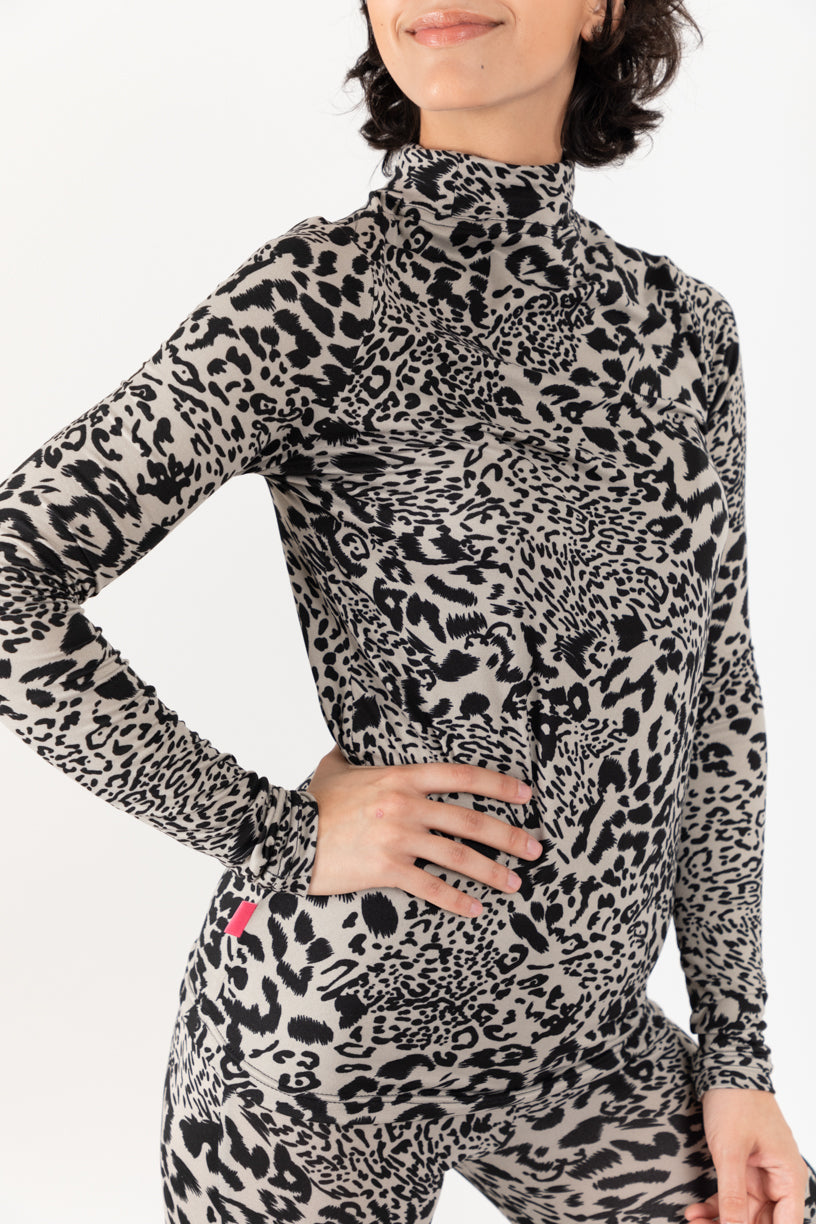 Set Animal Print Olivo Legging Acampanado