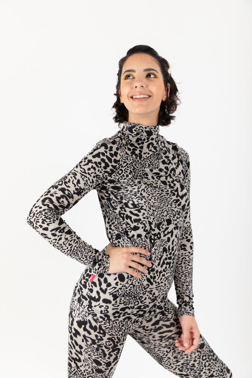 Set Animal Print Olivo Legging Acampanado